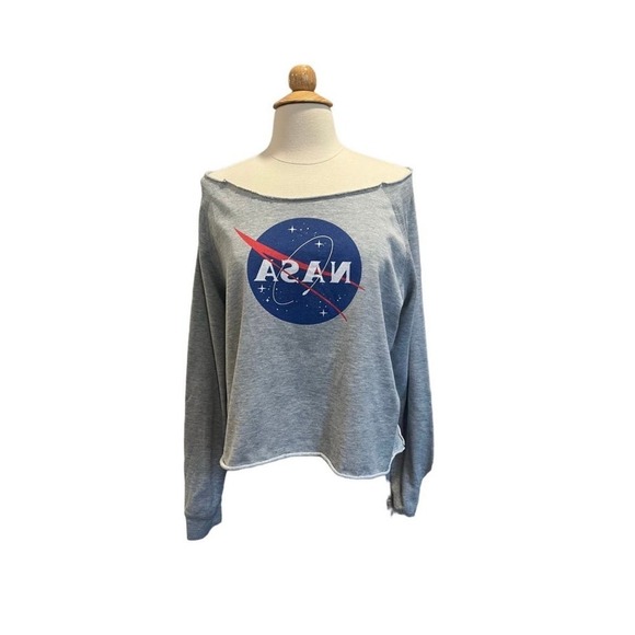 Lot of 2 Kiss Nasa Graphic Cropped Sweat Shirts - Picture 3 of 9